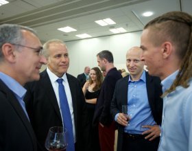 Ivan Bartoš- předseda České pirátské strany (53)